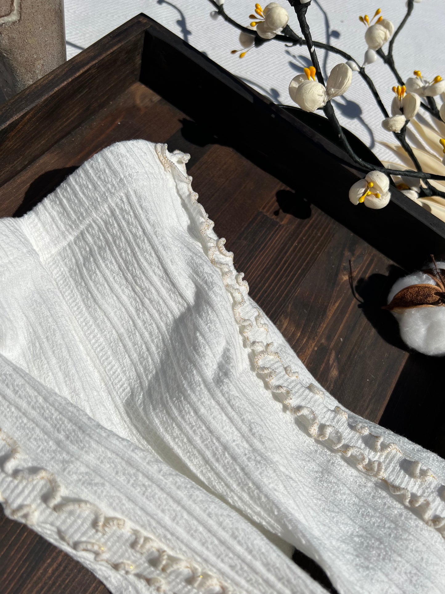 White Side Ruffle Ribbed Baby Tights with Elastic Waistband